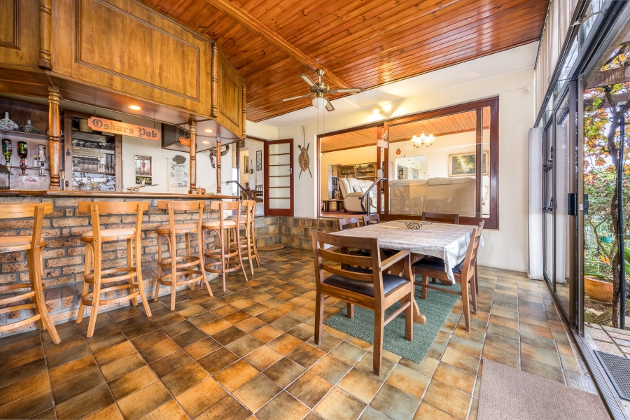4 Bedroom Property for Sale in Kenridge Western Cape